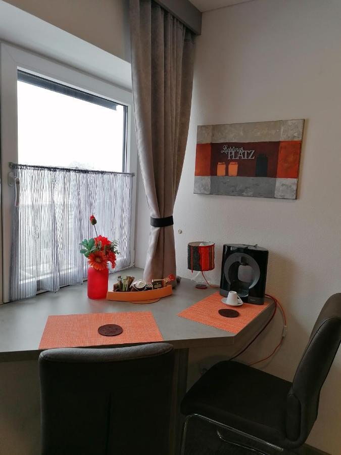 Business Apartments Hohenems Kamer foto